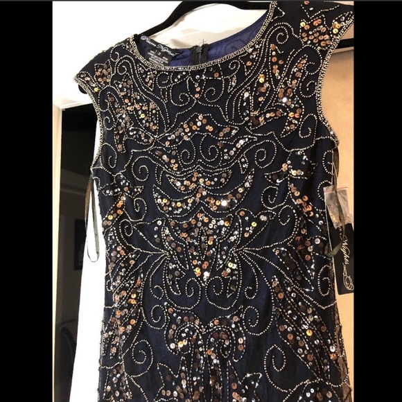 NWT Pisarro Nights Mermaid Gown in Mercury‎ Black-Blue [SZ 2 ] - Picture 3 of 11